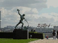 Bottom right photo is a view of the lawn as you walk down to the esplanade that runs along the East River.  There is a rose garden located here with roses from all over the world.