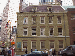 Bottom right picture is Fraunces Tavern where in 1783 George Washington said his farewell to his officers.