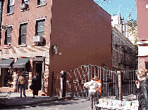 To the center right you see MacDougal Alley which is close to Washington Square Park.