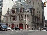 Some of the buildings downtown are so magnificent. It's surprising to see for instance that a firehouse could be so beautiful (top left picture) This firehouse is located on White and Lafayette Streets.