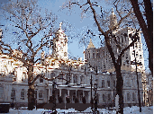 A chilly reception at City Hall, but don't worry it's warm inside! Photo of City Hall center right.