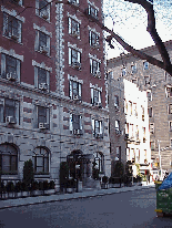 Across the street from Babbo on Waverly Place is the Washington Square Hotel.  Bob Dylan stayed here and played in the park for money when he was broke.  We told you cool starts here!