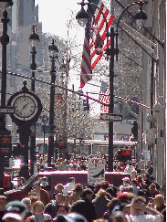 You can also take a cruise around the city on the Circle Line which is a great way to see the skyline. Today we'll show you highlights of a few neighborhoods you'll want to see.