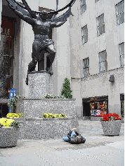 Atlas statue at Rockefeller Center